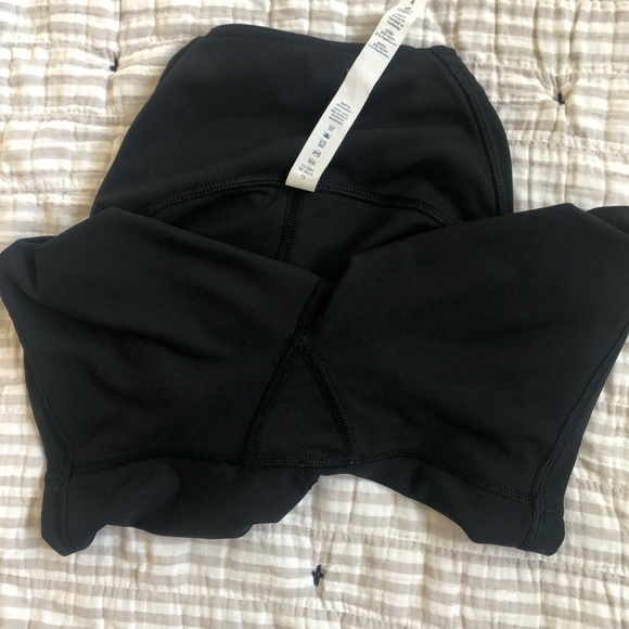 SOLD.   Lululemon Train Times Short 6” - Picture 10 of 10